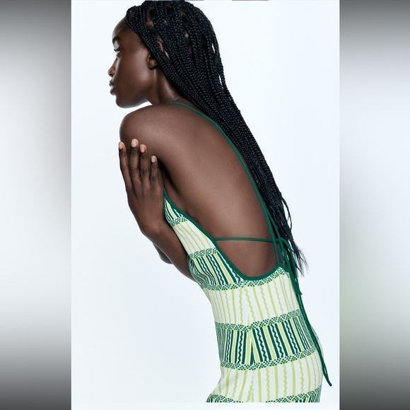 Zara Printed Dress​​​​​​​​​​​​​​ - Picture 3 of 8